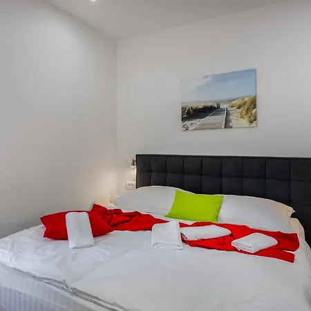 Ewa & Tomi Villa Dramalj