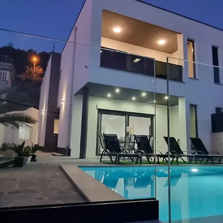 Ewa & Tomi Villa Dramalj